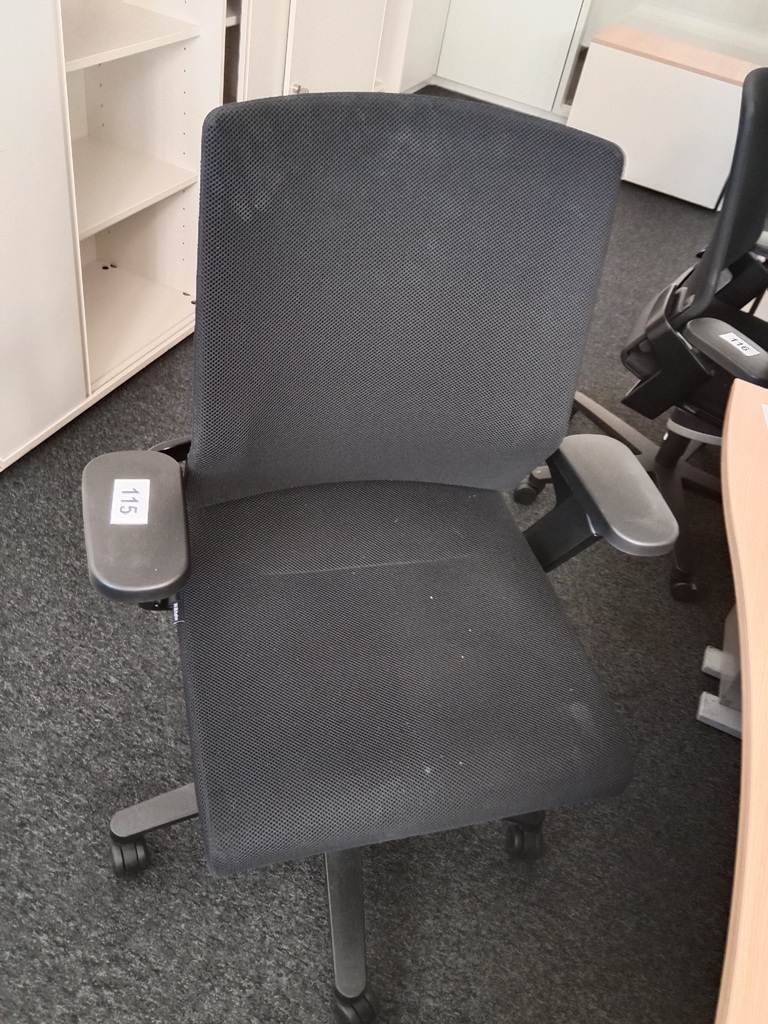 B&uuml;rodrehstuhl?d=2026-09-03 06:21:41