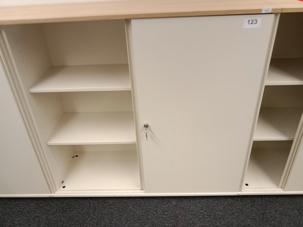 BENE Aktenschrank, 3 Ordnerh&ouml;hen, Ma&szlig;e B 120 x T 44 x H 113 cm?d=2026-09-03 06:07:27
