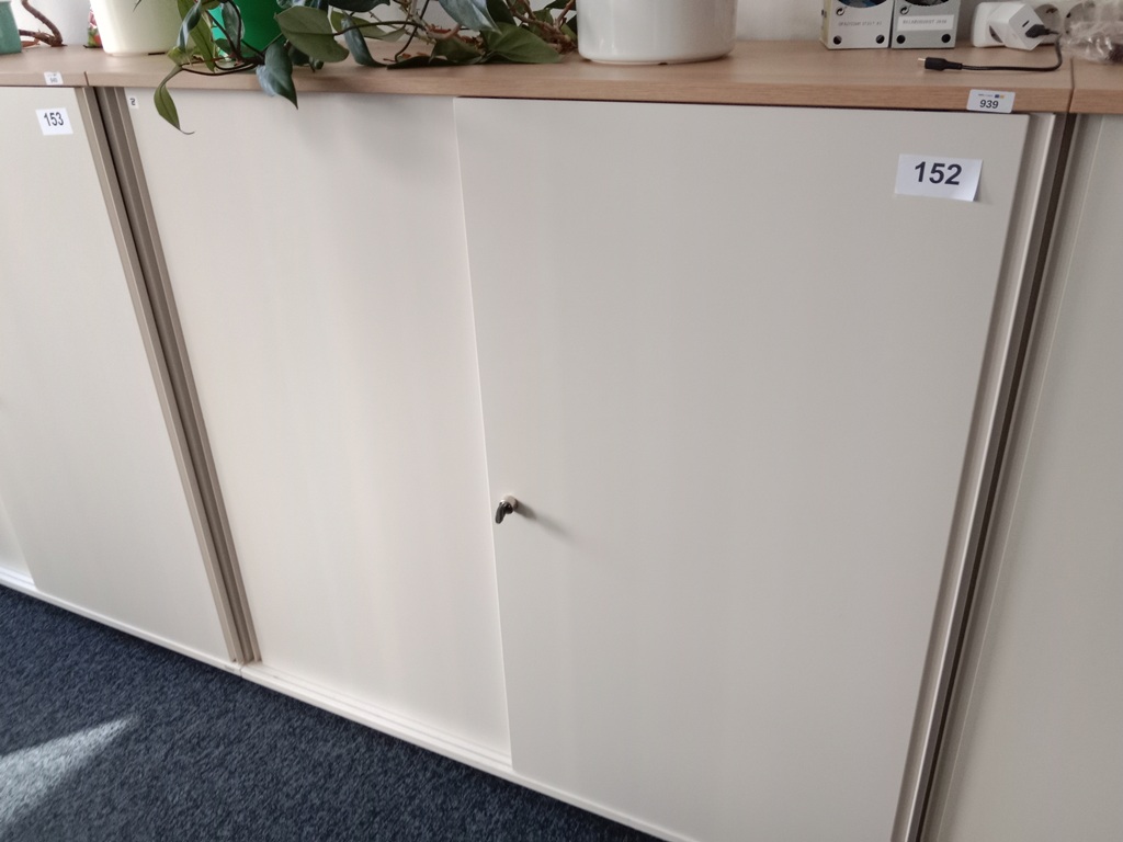 BENE Aktenschrank, 3 Ordnerh&ouml;hen, Ma&szlig;e B 120 x T 44 x H 113 cm?d=2026-09-03 06:07:44