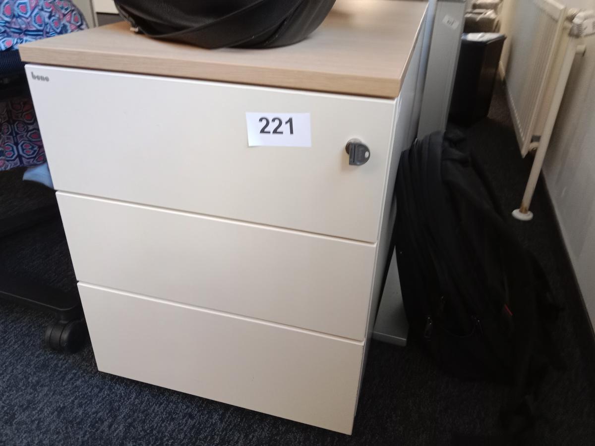 BENE Rollcontainer, Ma&szlig;e: ca T 80 cm x B 43 cm?d=2026-09-03 06:07:33