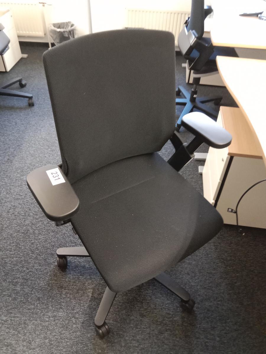B&uuml;rodrehstuhl?d=2026-09-03 06:07:52