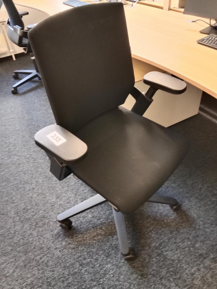 B&uuml;rodrehstuhl?d=2026-09-03 06:07:26
