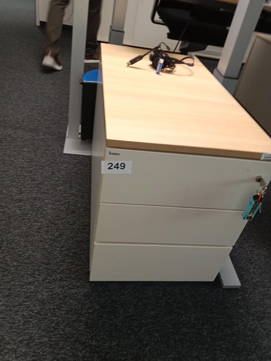 BENE Rollcontainer, Ma&szlig;e: ca T 80 cm x B 43 cm?d=2026-09-03 06:07:25