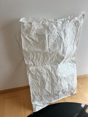 ca. 400 Stk.Tector PP-Woven Bag, fabriksneu, Maße 70 x 110 cm, Hersteller Helmut Feldmann, Traglast: max. 120 kg pro Sack, Farbe: weiß unbedruckt, Details: doppelt vernähter Boden, kalt geschnittenes oberes Ende, ohne Bindeband ca. 400 Stk.Tector PP-Woven Bag, fabriksneu, Maße 70 x 110 cm, Hersteller Helmut Feldmann, Traglast: max. 120 kg pro Sack, Farbe: weiß unbedruckt, Details: doppelt vernähter Boden, kalt geschnittenes oberes Ende, ohne Bindeband