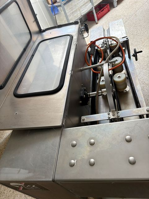Filetiermaschine AGK 