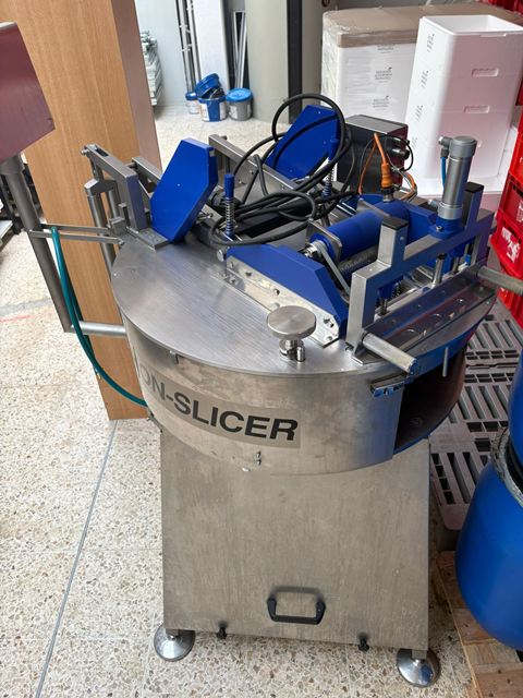 Slicermaschine MAASS Slicer Master CM 676 f&uuml;r Lachs 