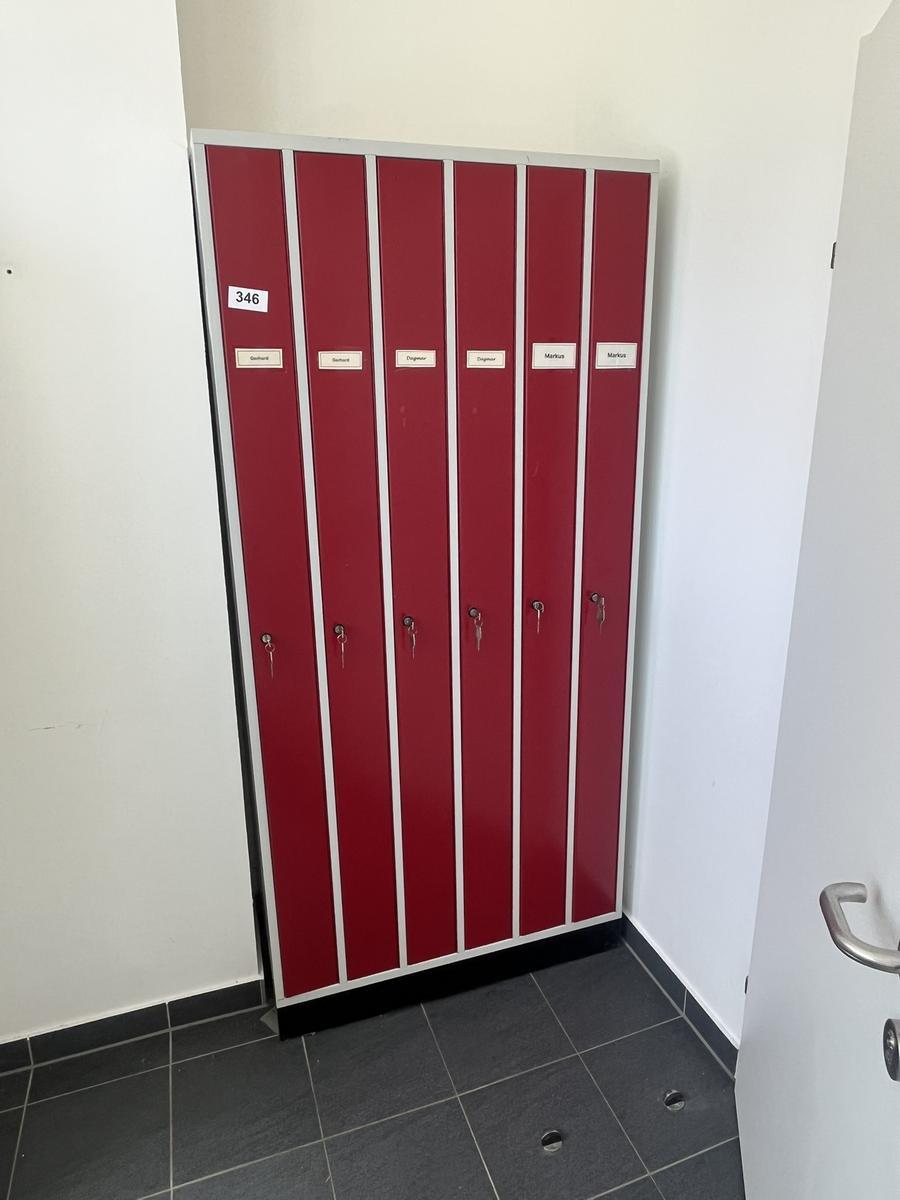 6 teiliger Umkleideschrank  mit Schl&uuml;ssel ca. 91/50/195 cm?d=2026-09-07 21:00:34