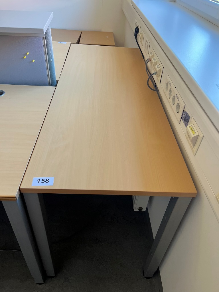 Beistelltisch 160 x 60 cm?d=2026-09-09 23:22:26
