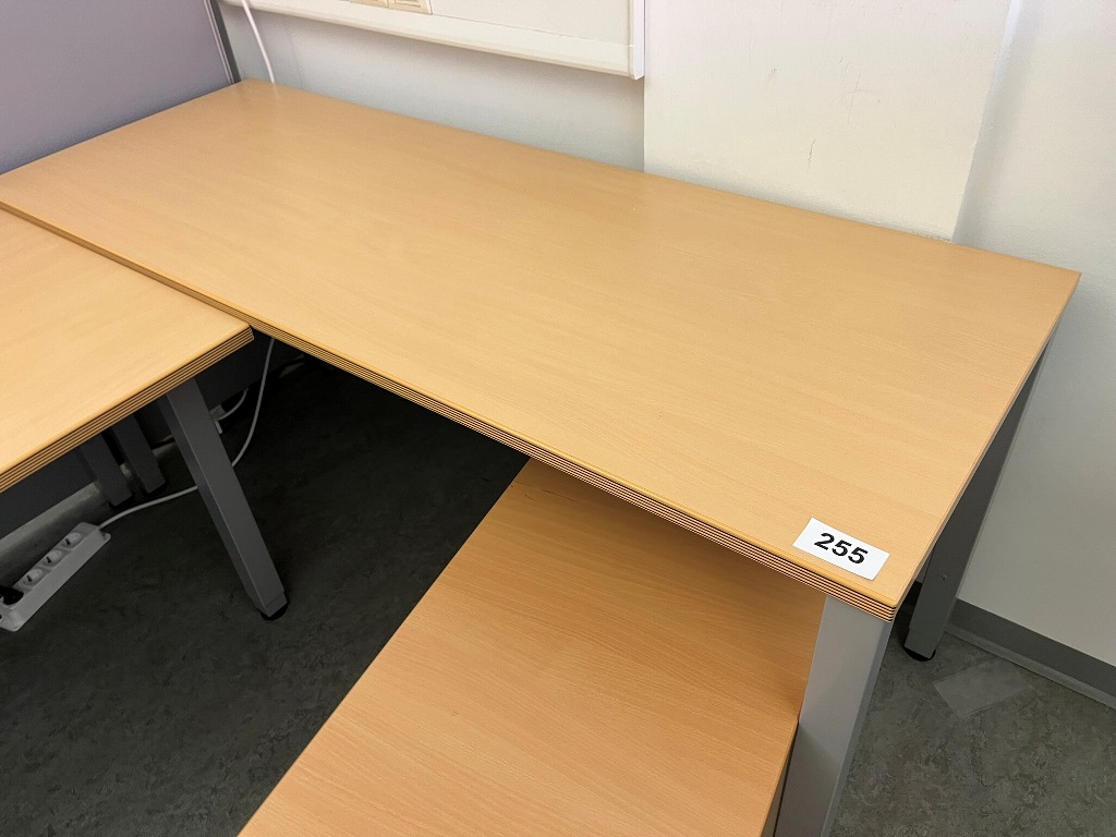 Beistelltisch 160 x 60 cm?d=2026-09-10 00:02:59