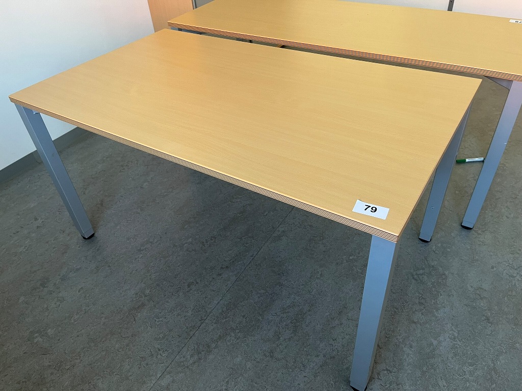 BENE Schreibtisch 140 x 80 cm?d=2026-09-09 23:22:47