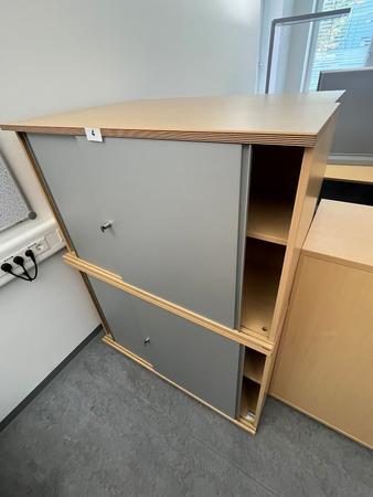 BENE Aktenschrank, 2teilig, bestehend aus Ober- und Unterschrank, 2 Ordnerhöhen, Maße jeweils 120 x 45 x 80 cm BENE Aktenschrank, 2teilig, bestehend aus Ober- und Unterschrank, 2 Ordnerhöhen, Maße jeweils 120 x 45 x 80 cm