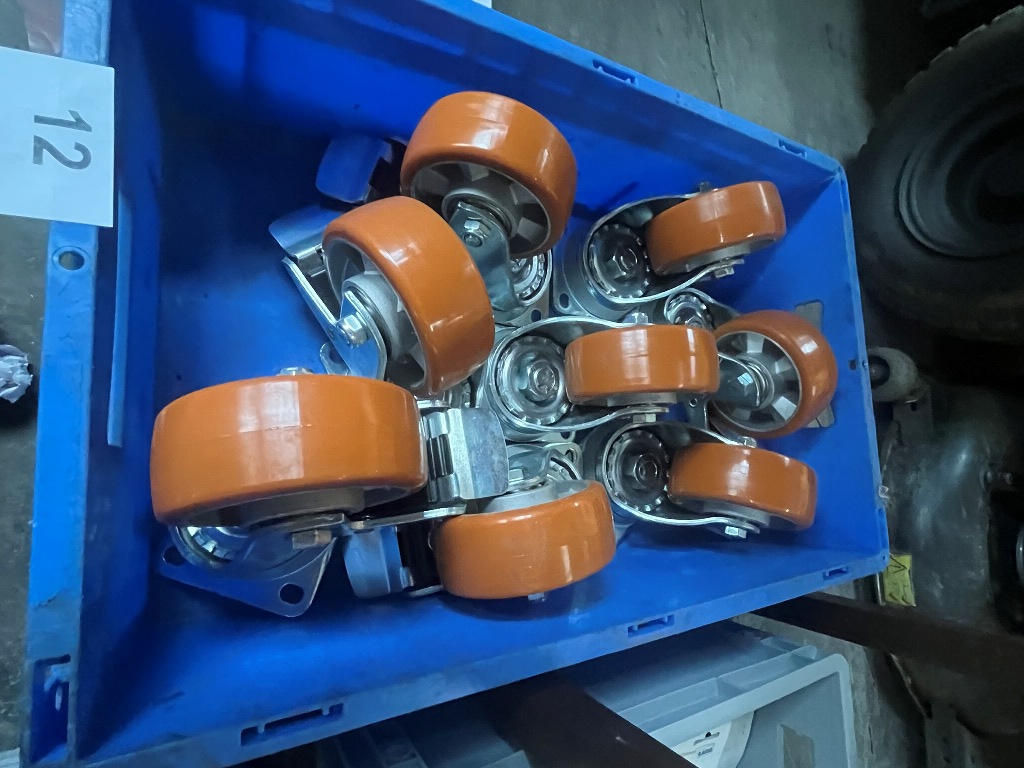 8 Stk. Transport u F&ouml;rderrollen neu f&uuml;r je ca. 300 kg&acute;?d=2026-09-22 20:27:26
