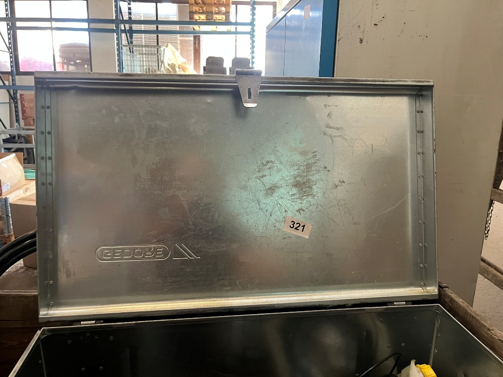 Gedore Werkzeugkiste verzinkt ohne Inhalt 90/50/45 cm?d=2026-09-22 20:30:01