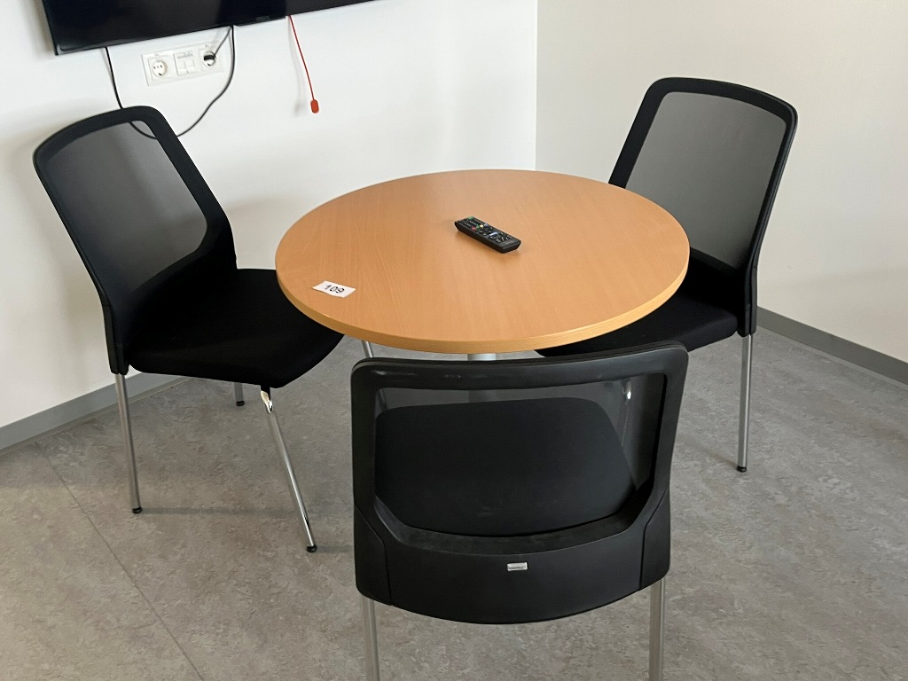 Besuchertisch DM 80 cm?d=2026-09-23 23:06:54