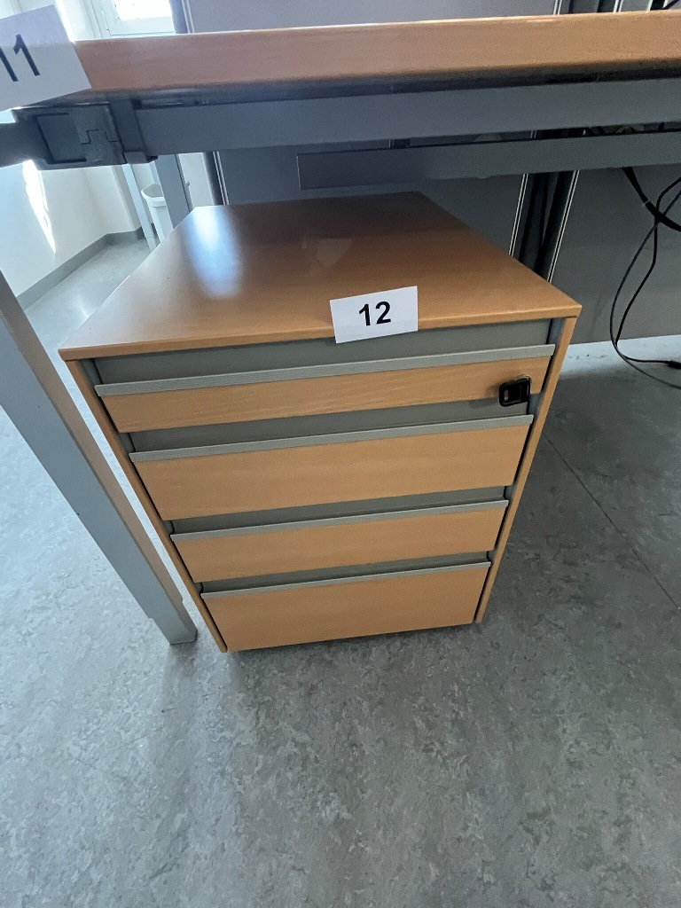Hali Rollcontainer, ca. 43 x 60 x 55 cm?d=2026-09-23 23:55:11