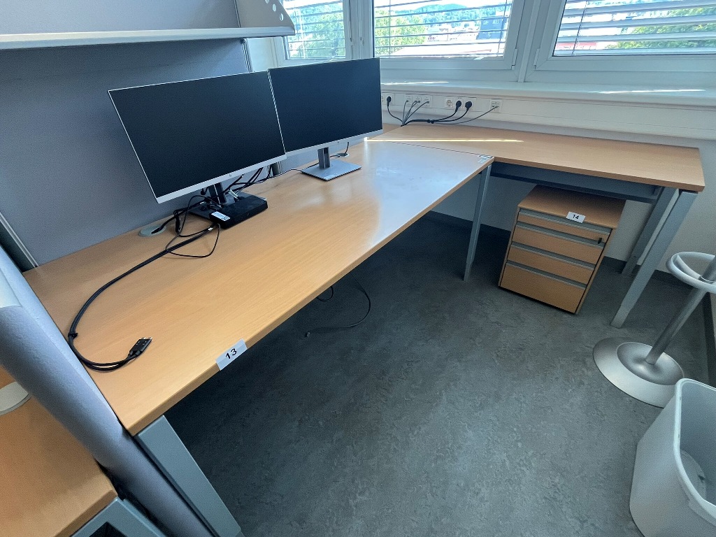 L-f&ouml;rmiger Schreibtisch, Ma&szlig;e: 180 x 80 cm und 160 x 60 cm?d=2026-09-23 23:07:07
