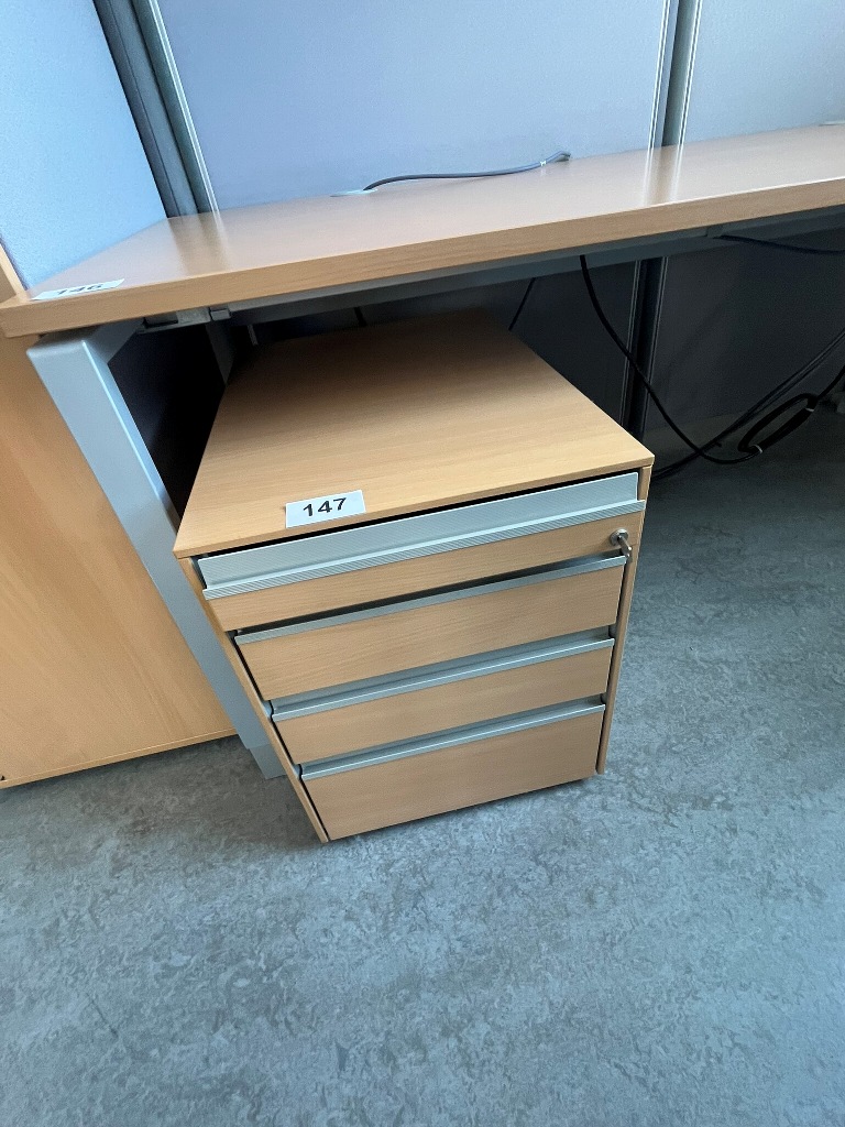 Hali Rollcontainer, ca. 43 x 60 x 55 cm?d=2026-09-23 23:06:43