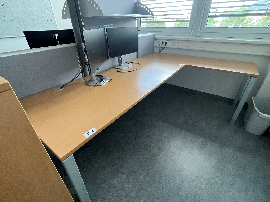 L-f&ouml;rmiger Schreibtisch, Ma&szlig;e: 180 x 80 cm und 160 x 60 cm?d=2026-09-23 23:55:36
