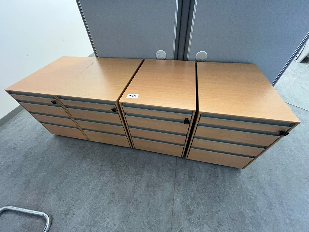 4 Stk. Hali Rollcontainer?d=2026-09-23 23:06:45
