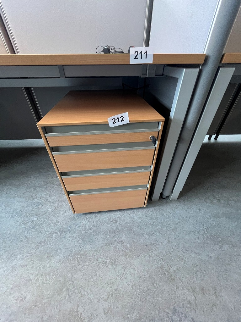 Hali Rollcontainer, ca. 43 x 60 x 55 cm?d=2026-09-23 23:07:00
