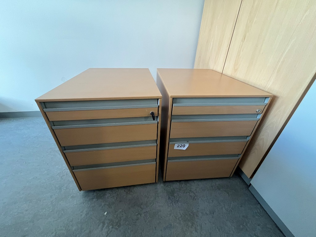 2 Stk. Hali Rollcontainer?d=2026-09-23 23:07:12