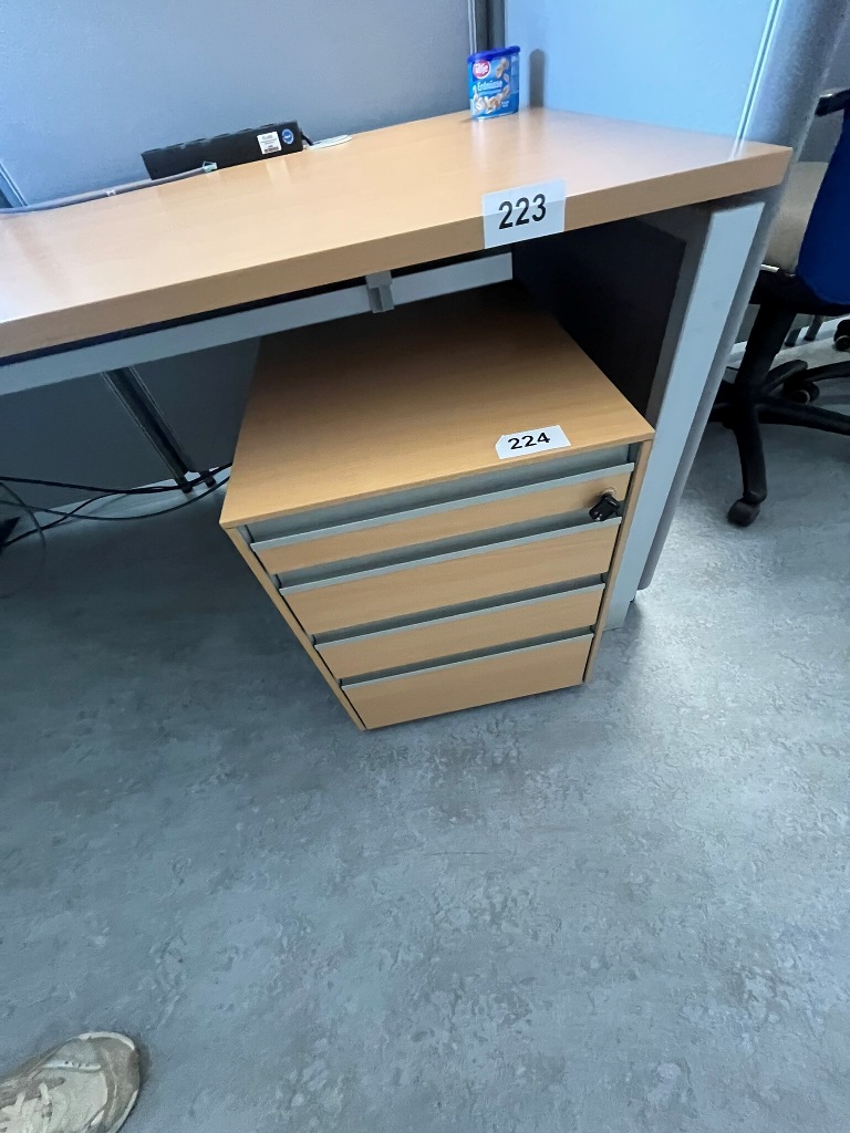 Hali Rollcontainer, ca. 43 x 60 x 55 cm?d=2026-09-23 23:53:41