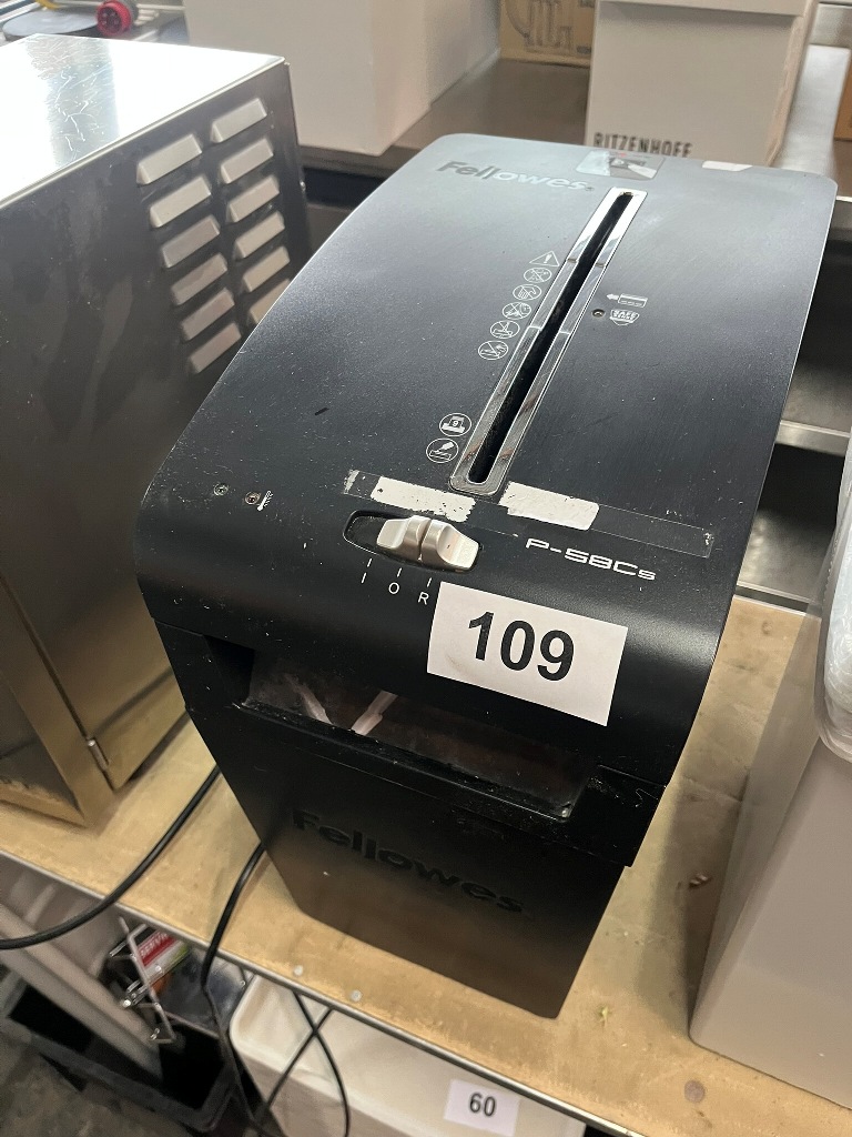 Aktenvernichter Fellowes?d=2026-10-11 00:22:13