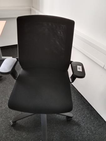 B�rodrehstuhl Wilhahn