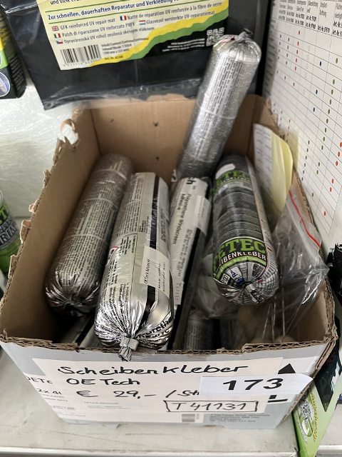 Posten Scheibenkleber 25?d=2026-10-23 10:29:59