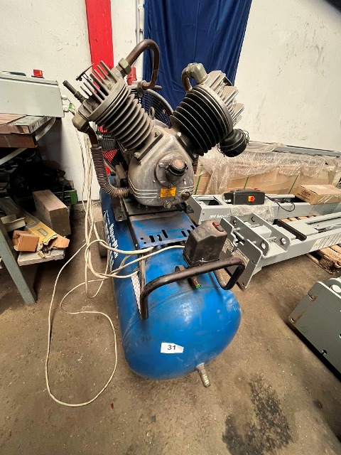 Druckluftkompressor Bergin Super Plus Unterbau?d=2026-10-23 10:30:36