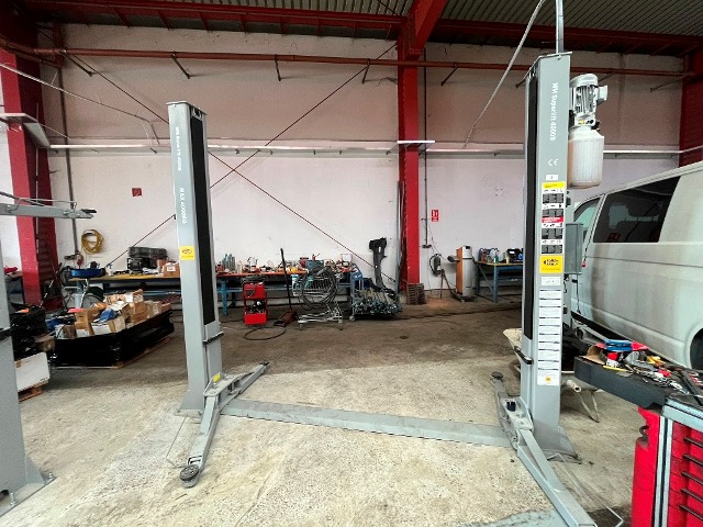 Marelli MM Superlift Hebeb&uuml;hne  4000 B, BJ. 2025 - 10, Kapazit&auml;t bis4000 kg, 380 V, 50 Hz, 2,2 KW, 589 kg?d=2026-10-23 11:12:40