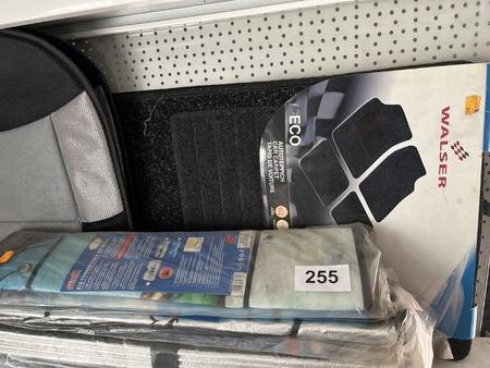 Regalinhalt mit Autozubeh�r