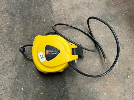 Druckluftkabelrolle f�r Wandmontage