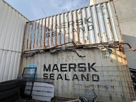 20-Zoll Seecontainer mit Doppelt�re