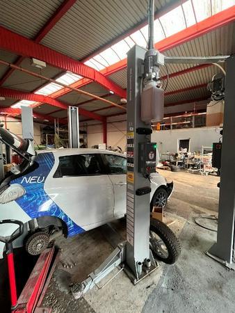 Marelli MM Superlif Hebeb�hne  4000 B, BJ. 2025 - 10, Kapazit�t bis4000 kg, 380 V, 50 Hz, 2,2 KW, 589 kg