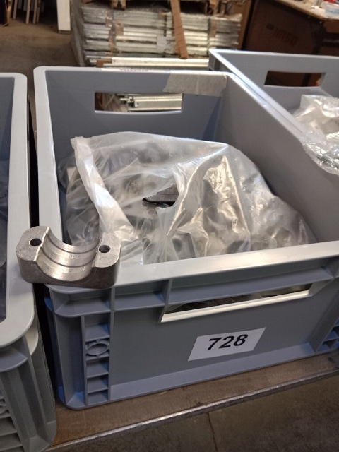 ca. 75 Stk. Lenkerklemmungen bzw. Lenkerhalter