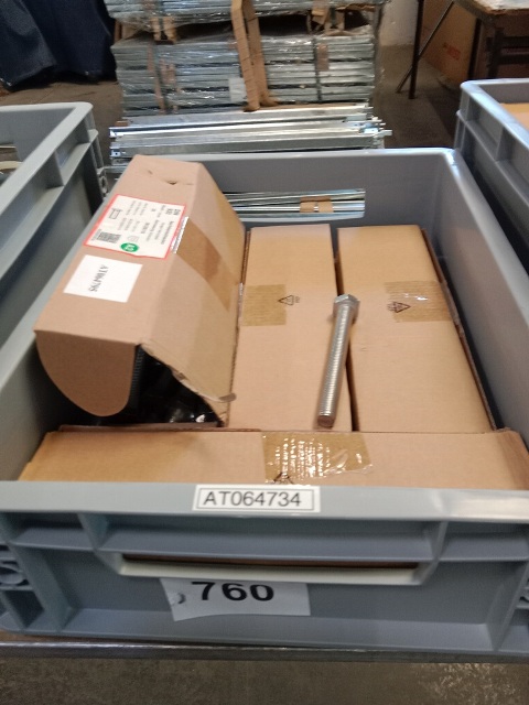 ca. 100 Stk. M 12 x 110 Schrauben?d=2026-10-22 01:06:59