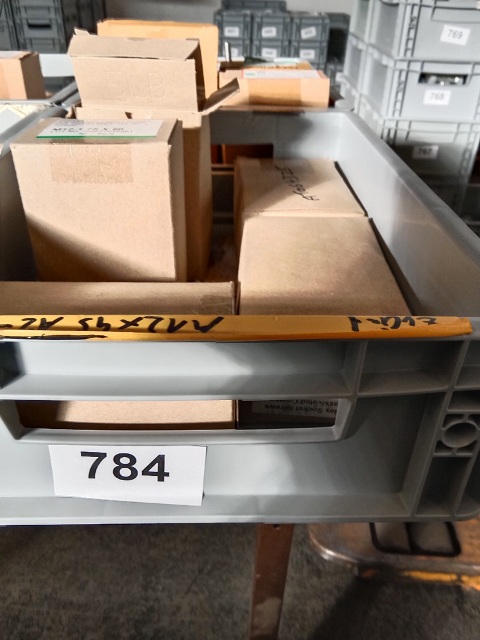 ca. 250 Stk. M12 x 50 Schrauben?d=2026-10-22 01:05:56