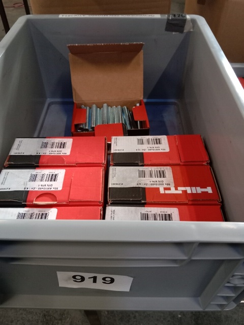 ca. 350 Stk. Hilti Gewindebolzen M10 x 60?d=2026-10-22 01:43:14