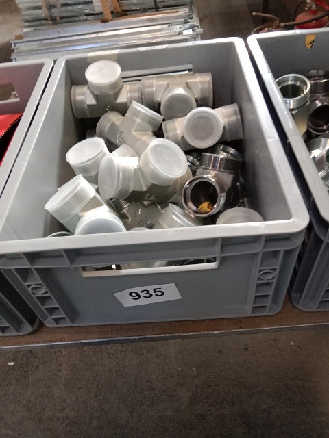 ca. 20 Verschraubungen?d=2026-10-22 02:27:37