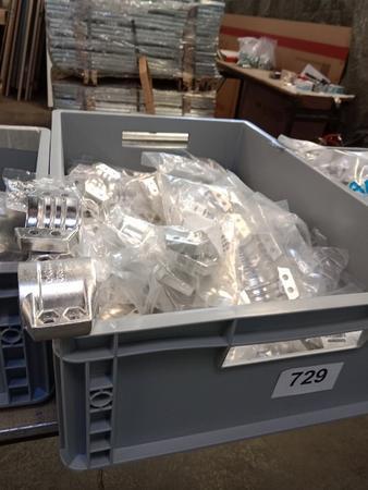 ca. 30 Stk. Packungen mit Lenkerklemmung und Schrauben
