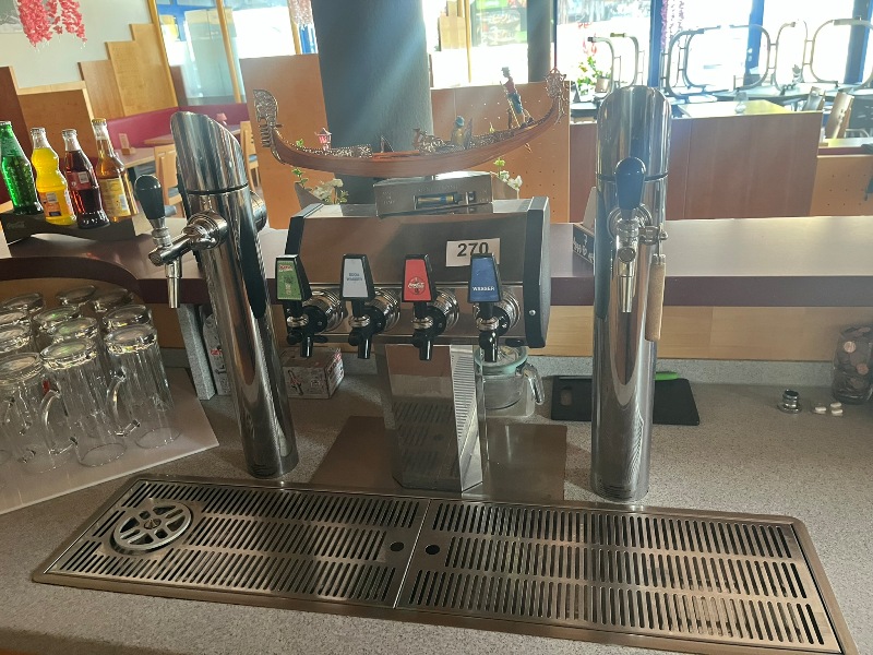 Schankanlage : 2 Bierzapfs&auml;ulen?d=2026-10-24 10:45:28