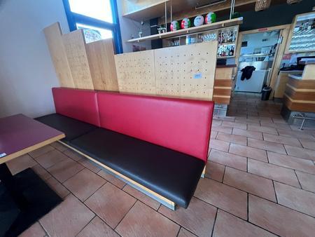 Modul-,Sitzbankelement mit R�ckwand ca.300/70/137 cm