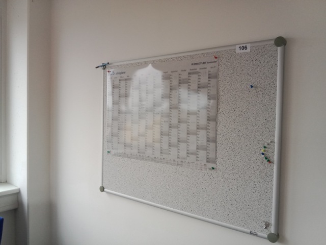 Pinnwand 120 x 90 cm?d=2026-10-30 09:40:20
