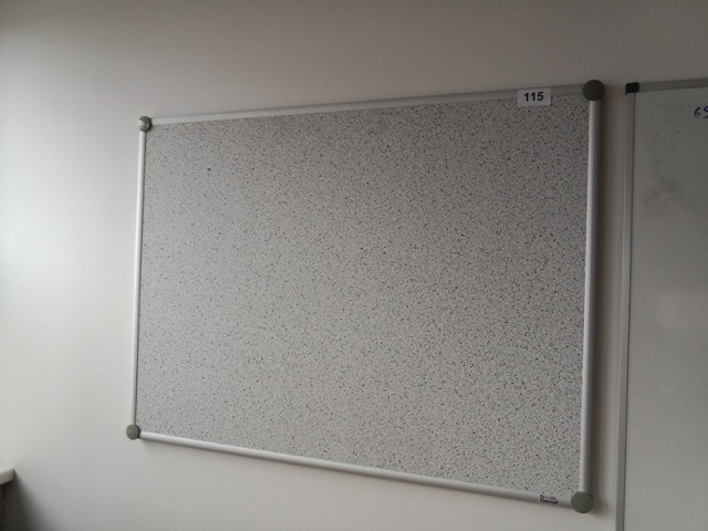 Pinnwand 120 x 90 cm?d=2026-10-30 09:53:33