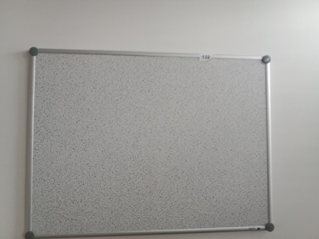 Pinnwand 120 x 90 cm