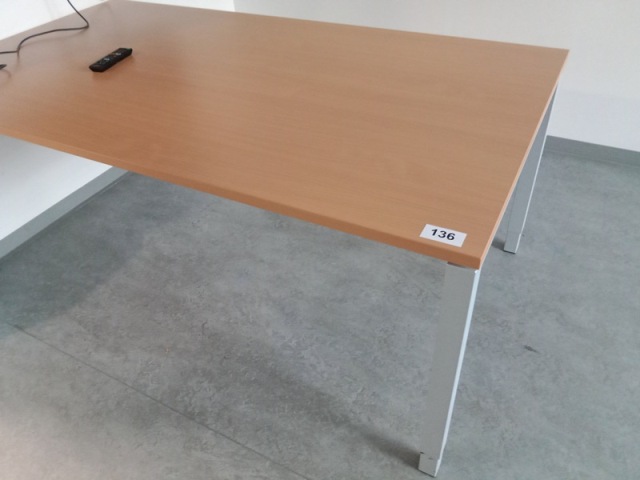 Beistelltisch 180 x 80 cm
