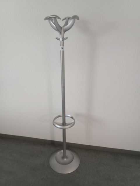 Kleiderst&auml;nder