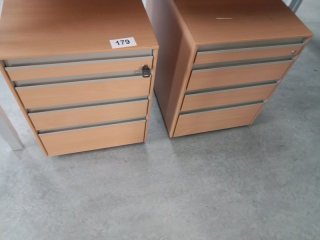 2 Stk. Hali Rollcontainer, ca. 43 x 60 x 55 cm?d=2026-10-30 09:53:32