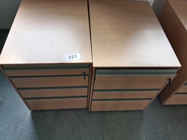 2 Stk. Hali Rollcontainer, ca. 43 x 60 x 55 cm?d=2026-10-30 09:40:42